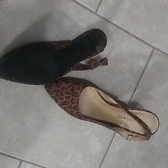 Heels - Picture 3 of 5